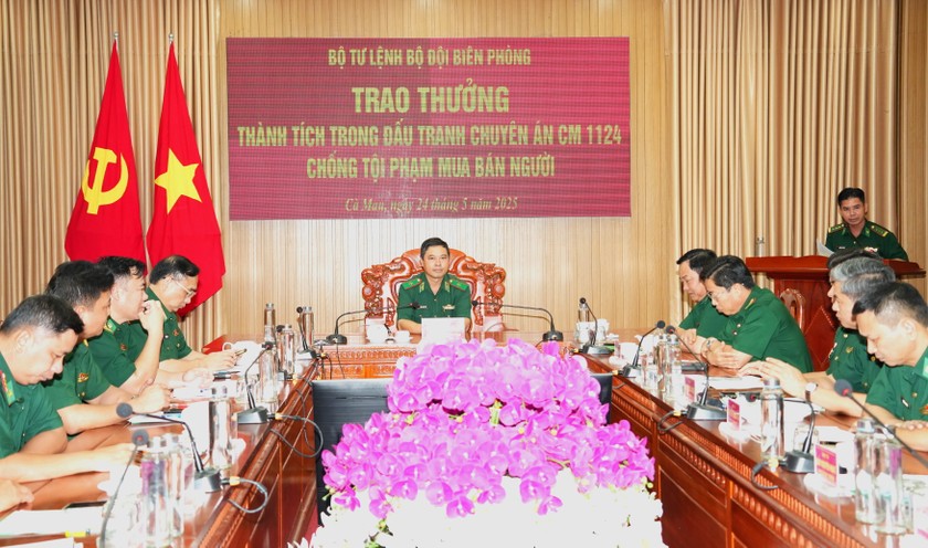 Biên phòng Cà Mau được ‘thưởng nóng’