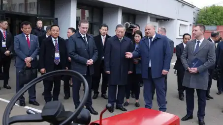 Thứ trưởng Nguyễn Hoàng Long tháp tùng Tổng Bí thư Tô Lâm trong các hoạt động thăm cấp nhà nước Belarus