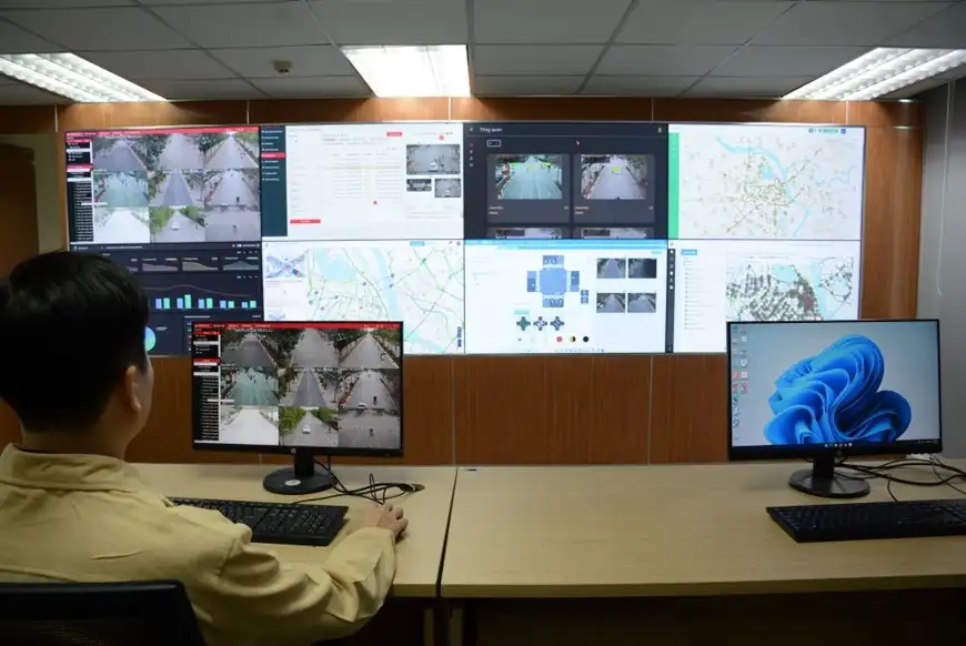 Quản lý giao thông từ xa bằng thiết bị thông minh