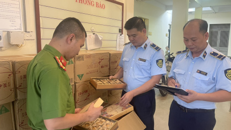 QLTT Hà Nội: Xử lý 429 vụ vi phạm, tổng số tiền phạt lên tới 4,876 tỷ đồng trong tháng 10