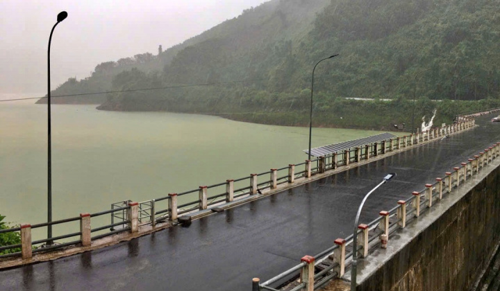 Thủy điện A Vương tăng cường ứng trực, tổ chức vận hành an toàn hồ thủy điện, cắt 100% nước lũ về hạ du