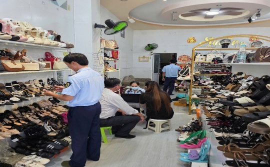 An Giang: Phát hiện nhiều vụ kinh doanh hàng hoá giả mạo nhãn hiệu trên sàn thương mại điện tử