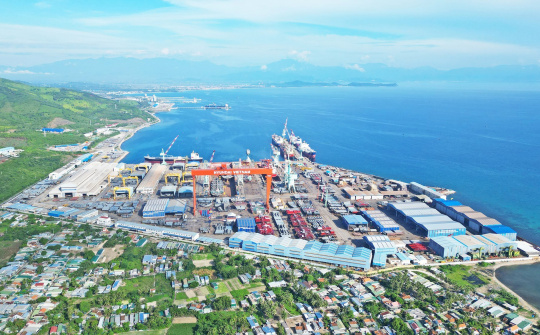 Thành lập Ban Quản lý Khu kinh tế và Khu công nghiệp tỉnh Khánh Hòa