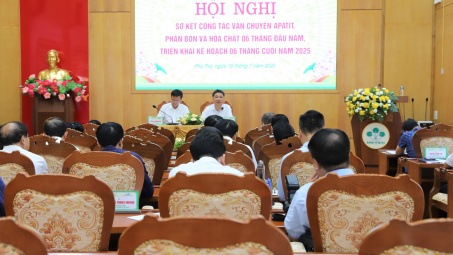 Sơ kết công tác vận chuyển Apatit và phân bón, hoá chất giữa Vinachem và VNR 6 tháng đầu năm 2025