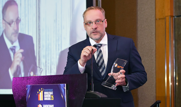 Home Credit 2 năm liên tiếp được vinh danh tại Asian Banking & Finance